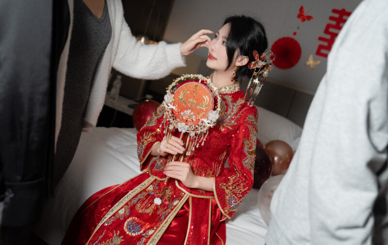 抖娘利世Insane 107张新娘礼服美图深度赏析 – 屌丝乐园