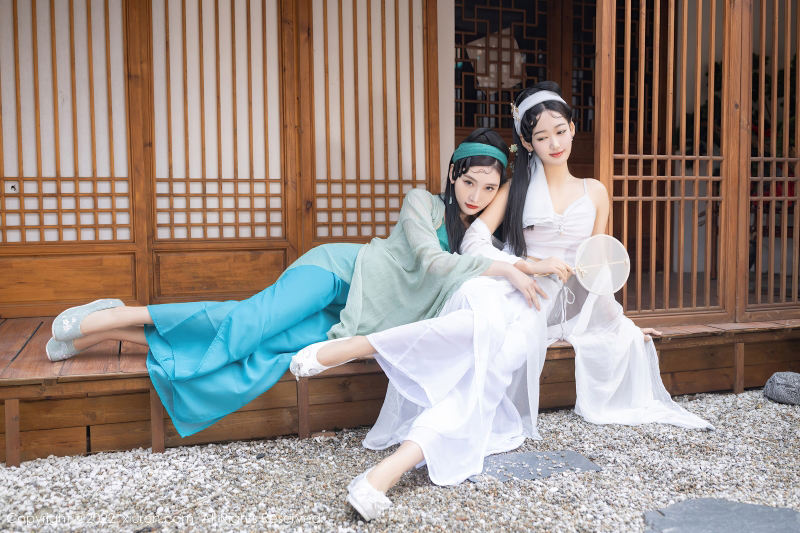 唐安琪 & 陆萱萱双人古装拍摄花絮